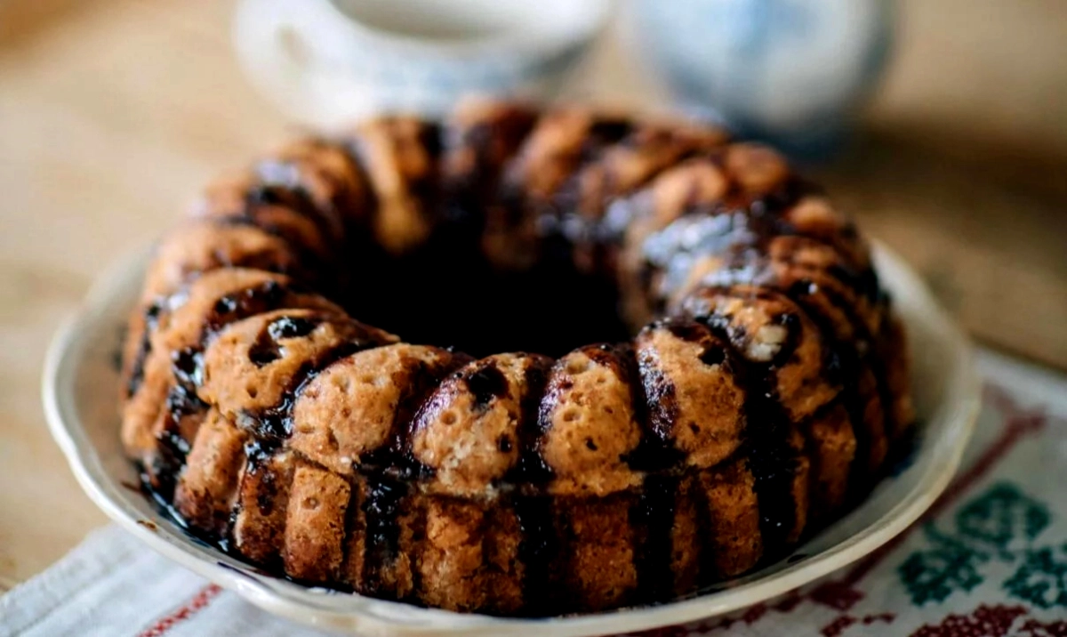 Banankaka med kaffeglasyr