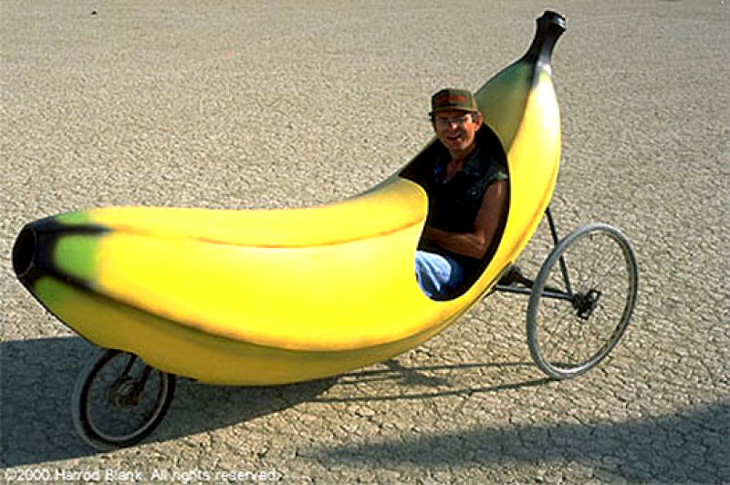 En bananformad trehjuling (Bananklubben)